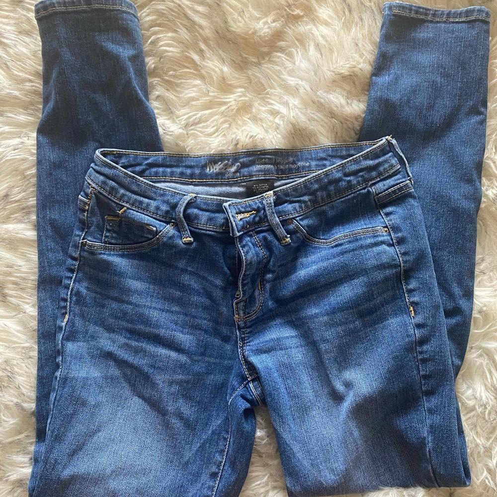 Skinny jeans